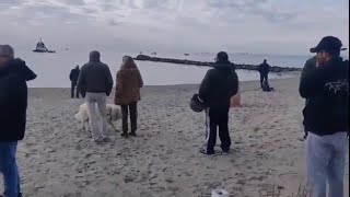 La Guang Rong se ne va da Marina di Massa: il video della rimozione della nave rimasta incagliata