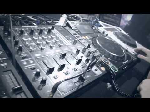 3 Days on TOUR with DJ VALENTIANO Sanchez