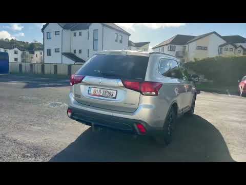 Mitsubishi Outlander 2019 BLACK LINE 2.3 DIESEL 15 - Image 2