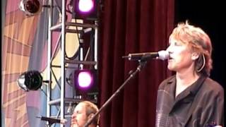 Grass Roots w/ Rob Grill - Live at Epcot 2006 - I&#39;d Wait A Million Years