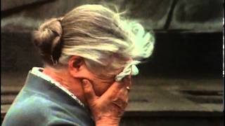 Elton John   Sixty Years On Moscow, live 1979)