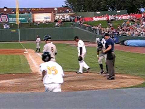JOSE BONILLA go ahead clutch RBI HIT South Bend Silver Hawks vs Burlington Bees 7/20/09