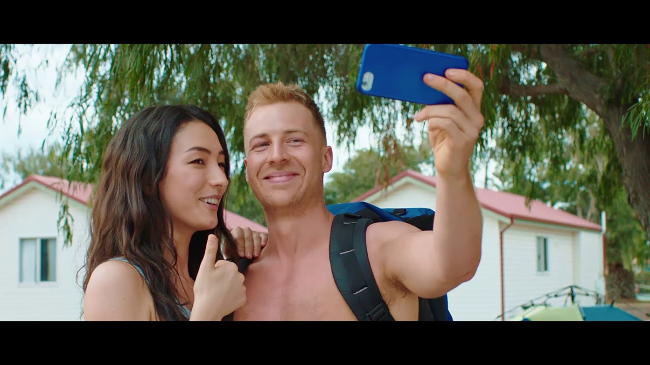 Cast Chat: Angus McLaren