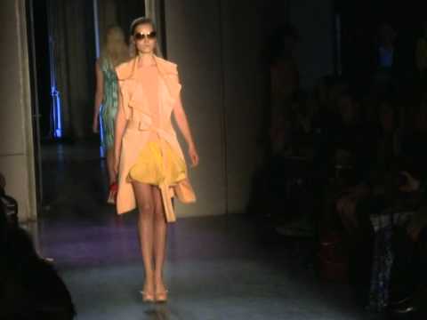 Défilé de Rue du Mail (by Martine Sitbon)- Printemps Eté 2011 à Paris