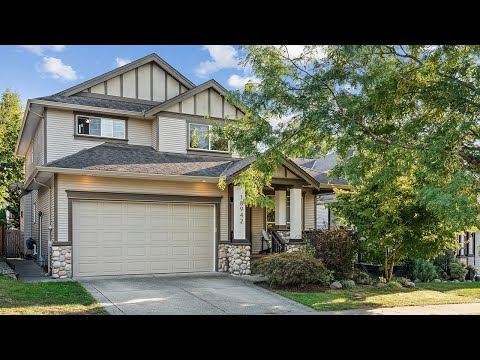 SOLD 18942 68B Avenue, Clayton Heights, Surrey, BC (MLS R3051255)