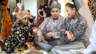 Download lagu Upacara Makan 'Nasik Temuan' mp3