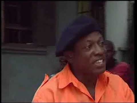 Osuofia's Reaction As His Wife Fights In  His Yard- Old Classic Nigerian Nollywood Comedy Movie Skit