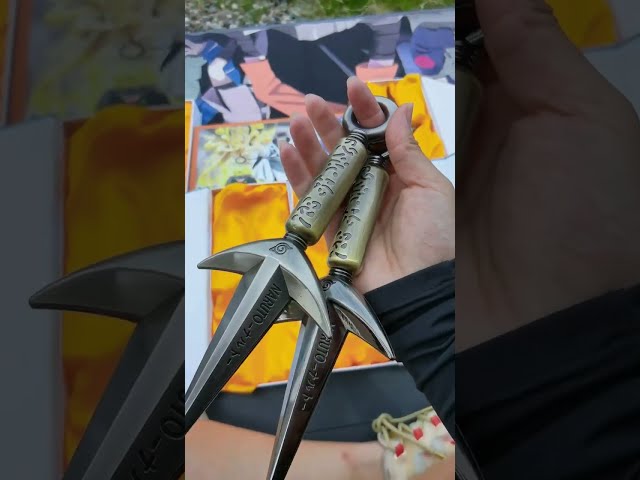 Vídeo relacionado con PLAYMOBIL Naruto 71100 Naruto Rikudou Modo Sabio con Camisa Amarilla, pantalón Negro y Sandalias Amarillas, además de un bastón y un Kunai, a Partir de 5 años