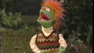 Sesame Street - I Wonder &#39;bout the World Above