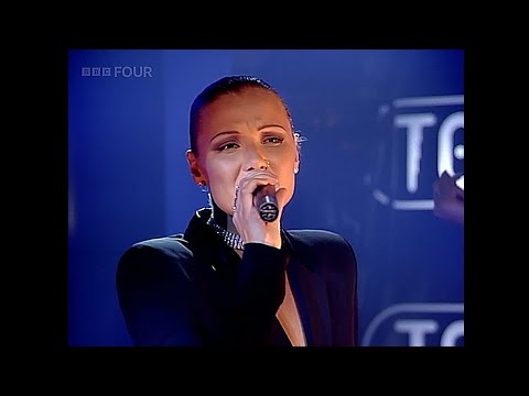 Whigfield  - Close To You  - TOTP  - 1995 [Remastered]