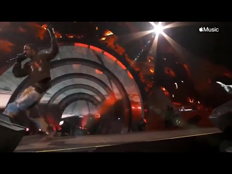 Travis Scott Ft Pop Smoke💫 - GATTI LIVE at Astroworld 2021 UTOPIA - HOUSTON TEXAS HD