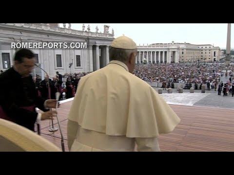 Francisco: Los suicidas no son mártires