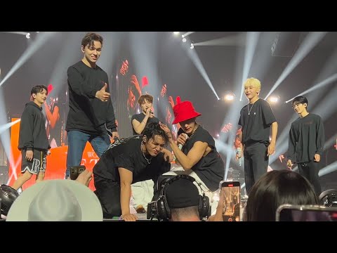 220812 SEVENTEEN - Infinite AJU NICE 4K Seattle Fancam BE THE SUN TOUR Live @ Climate Arena SVT 직캠