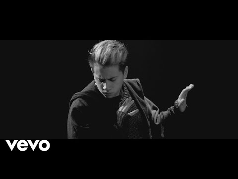 FMK - Calle 2