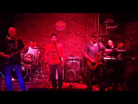 Gölge Hayat - Bed Of Roses