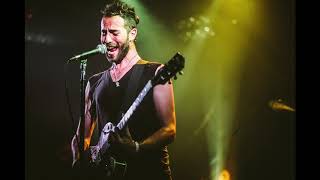 Kyle Meredith with... Mondo Cozmo