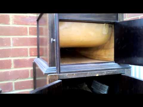 Cantor Mordechay Hershman- Umipnei Chatoeinu