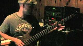 Video thumbnail for Warwick Thumb Bass & Trace Elliot MP11 Pre Amp by dc10bass