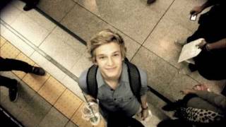 Cody Simpson - Crash