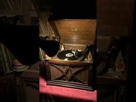 Sweet Leilani…. By…. Bing Crosby. (With Lani McIntire & His Hawaiians). 1937