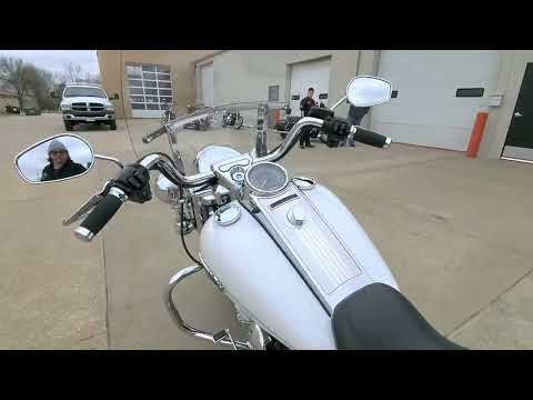 2012 Harley-Davidson Road King® Classic in Ames, Iowa - Video 1
