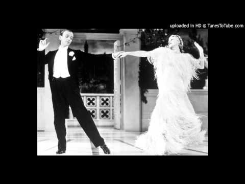 Today's Tango Is... Julio De Caro - Pienso en Tí 10-08-1936