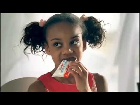 PARODIA (kinder merda latte)