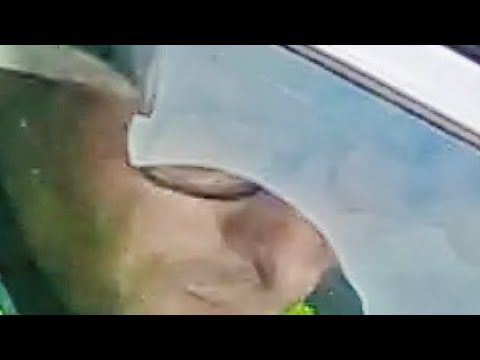 R.A.C TOWING WITHOUT SIGN OR LIGHTS AND AN IGNORANT MUPPET TO FINISH ON REG NUMBER BW21 0BD