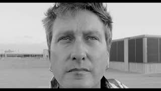 Split Single – “Satellite”