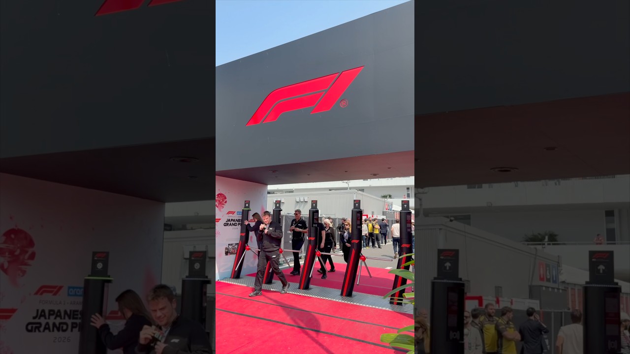 We went to the F1 Japanese Grand Prix! 🏎️🇯🇵 #f1 #grandprix #japan #suzukacircuit