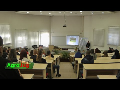 Svečana dodela indeksa brucošima Topličke akademije strukovnih studija u Prokuplju