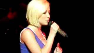 Don&#39;t You Know You&#39;re Beautiful - Kellie Pickler