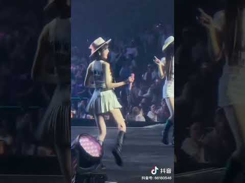 #張元英 #張員瑛 #jangwonyoung #ive 转圈圈 #장원영 #shorts #short #shortvideo #美女 #kpop #dance