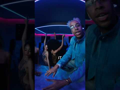 the room is heatin up#malachiii #back2me #afrobeats #newmusic #dj #club #clubmusic