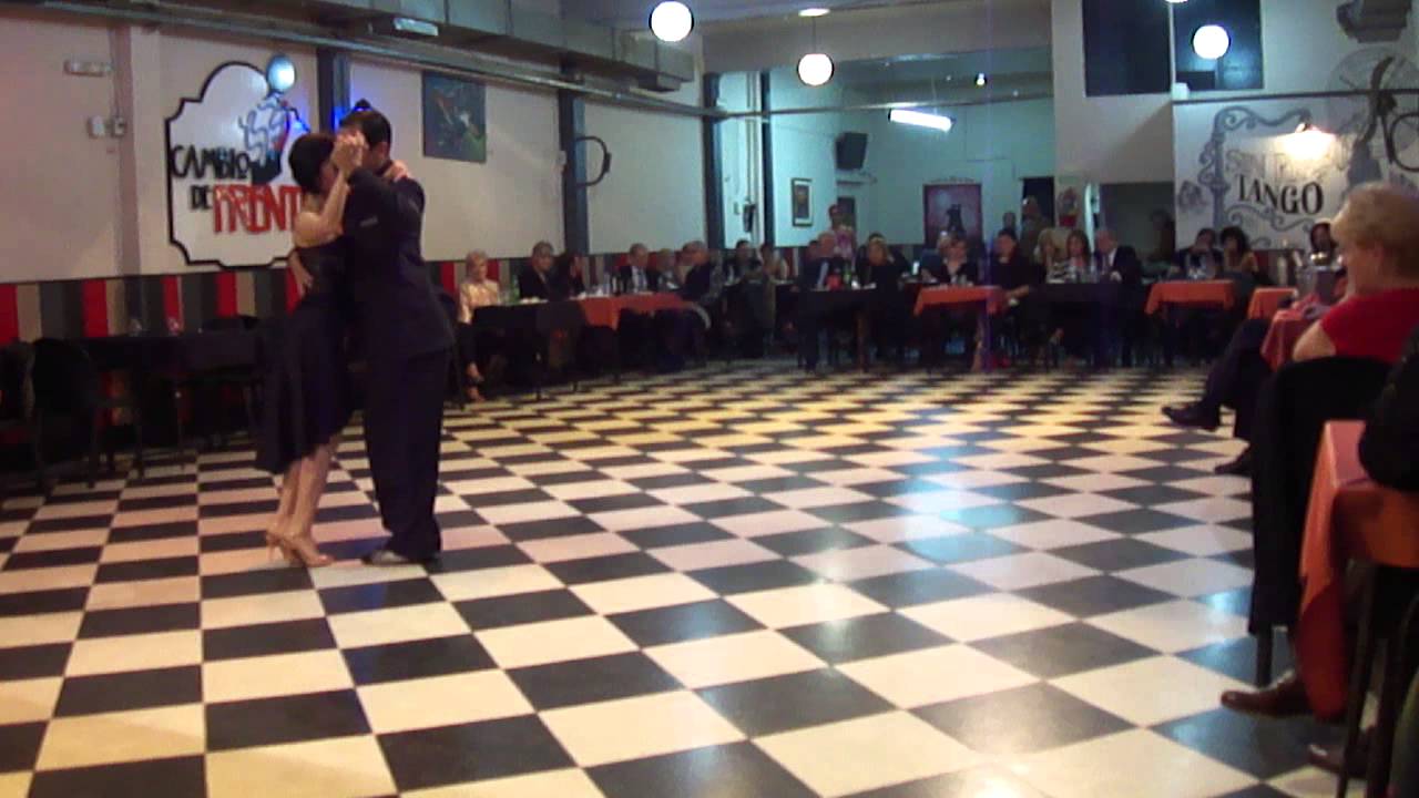 Sin Rumbo, bailan Maricel Gomez y Roberto Leiva 2/3