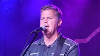 "No News (Live at the Cash Creek Club)" - Richie McDonald and Cash Creek