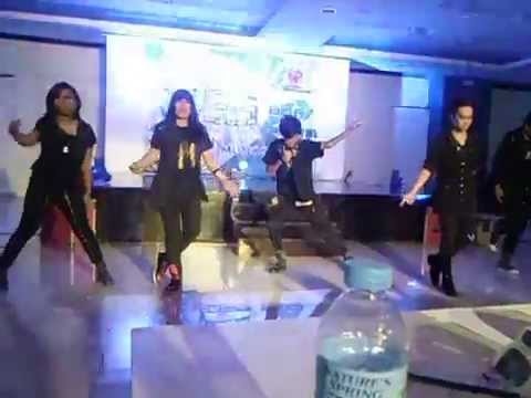 SHINING (SHINee Cover Group) Debut Stage (Sherlock + Lucifer + Everybody) @KDF5