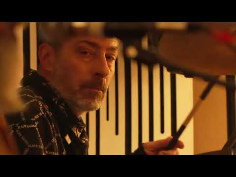 Del Arno Band - Jedno po jedno (Official Music Video)