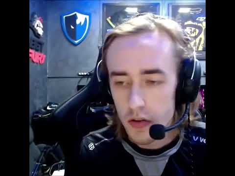 Quinn's funny reaction to dying solo mid VS SumaiL.