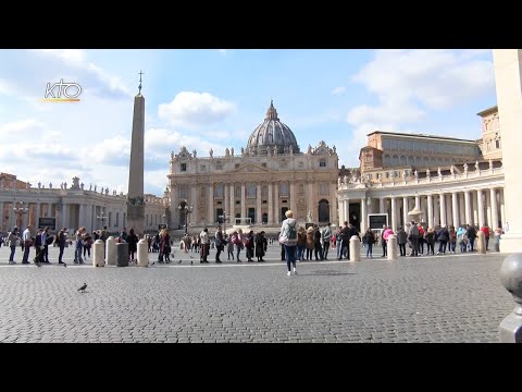 Les évêques français avec St Pierre, le Pape et... le coronavirus