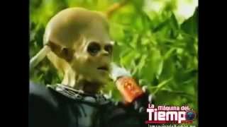El extraterrestre y La Boa de Manzanita sol  comercial de tv 2001