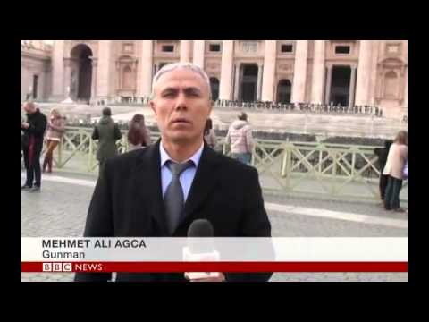 Pope John Paul II gunman Agca lays flowers on tomb