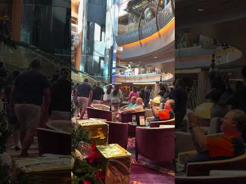 Dancing on vision of the seas