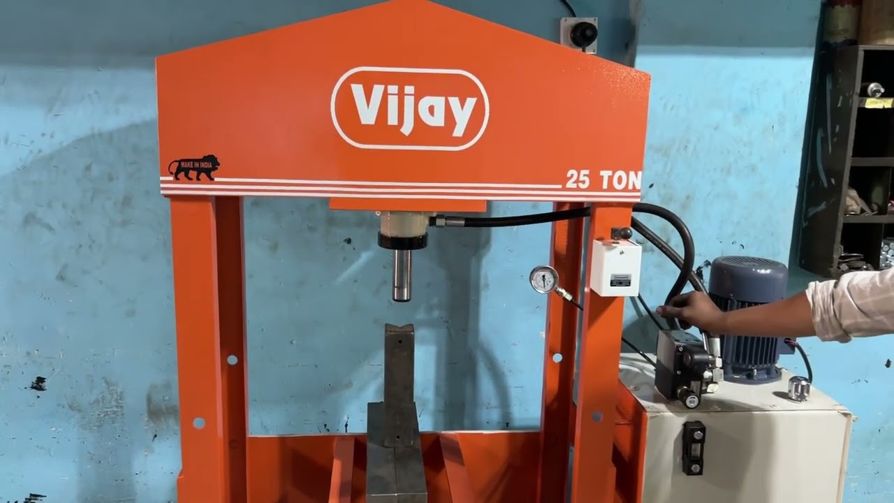 Vijay Hydraulic Press Machine in Action |​⁠ Ultimate Crushing Power!  @dipakmachinetools1990