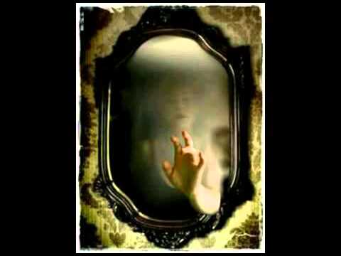 apenas um conto : O Espelho Que Roubava Almas