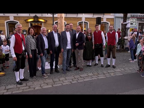 Maibaum aufstellen und 10 Jahre Fusion Rohrbach mit Berg