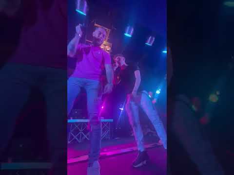 Freestyle DEVASTANTE di Emis Killa a Pavia vs un Fan