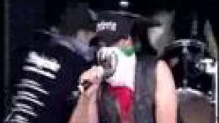 BRUJERIA-colas de rata(live at hellfest)