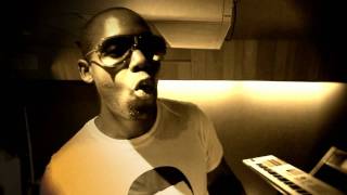 Nakk Intro &quot;Le monde est mon pays&quot; dans les bacs SOUTENEZ !!!