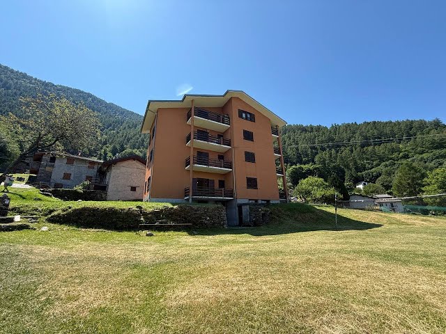 A SOMMAFIUME, APPARTAMENTO AL PIANO TERRA IMMERSO NEL VERDE